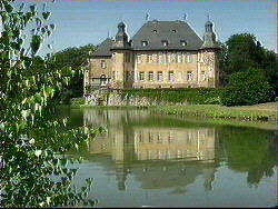 Ein richtiges Schloss . . .